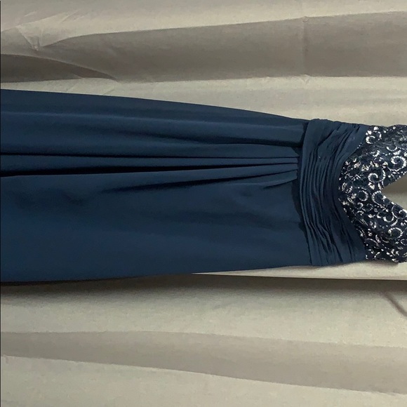 Navy formal dress - Picture 2 of 2